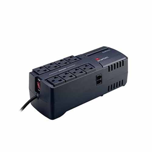 REGULADOR SMARTBITT SBAVR2200, 1100W, 2200VA, 8 SALIDAS, SBAVR2200