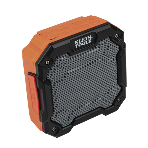KLEIN TOOLS AEPJS3 Bocina Portátil BLUETOOTH® con Imán y Gancho para Colgarse. Permite Altavoz Manos Libres con Micrófono Incorporado.