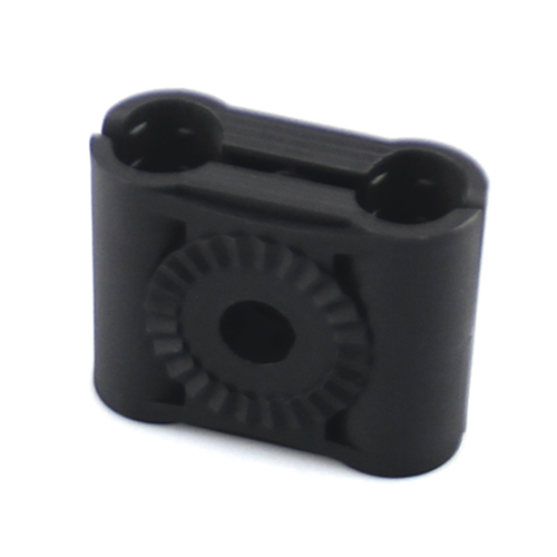 SYSCOM TOWERS CB-38 Paquete de 10 Sujetadores Plasticos Para Cable Coaxial de 3/8″