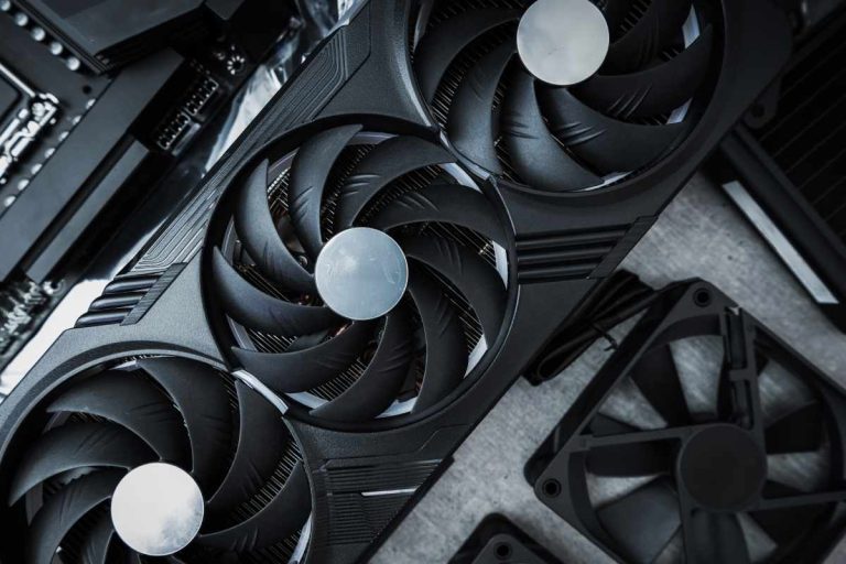 CÓMO ELEGIR UNA TARJETA GRÁFICA PARA DISEÑO O CAD: GUÍA PRÁCTICA PARA PROFESIONALES CREATIVOS