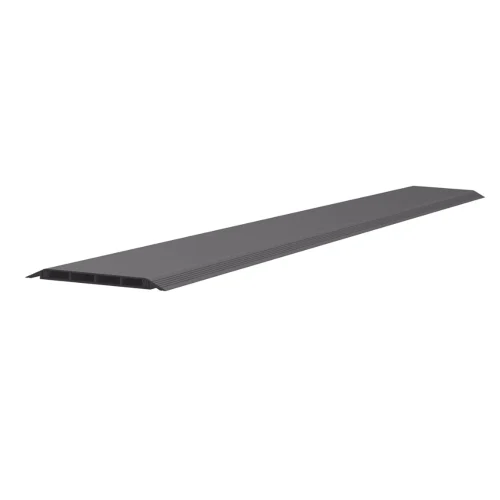 CANALETA DE PISO 4 VÍAS PVC RÍGIDO 6 FT – 176 MM ANCHO – SOPORTA 907 KG – DISEÑO ADA – PARA CABLEADO CAT6 Y FIBRA – COLOR NEGRO